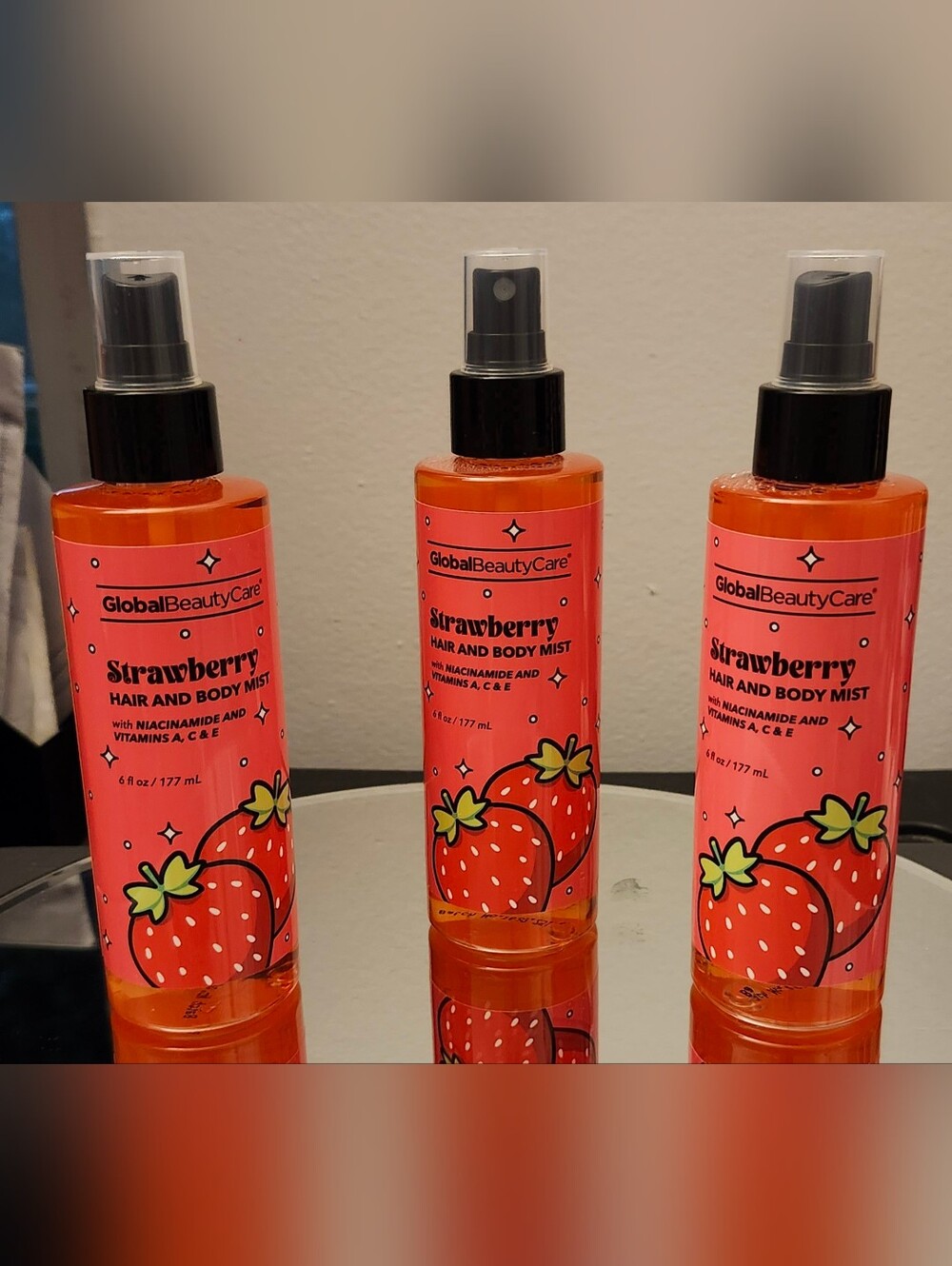 GlobalBeautyCare Strawberry Hair & Body Mist - Pink